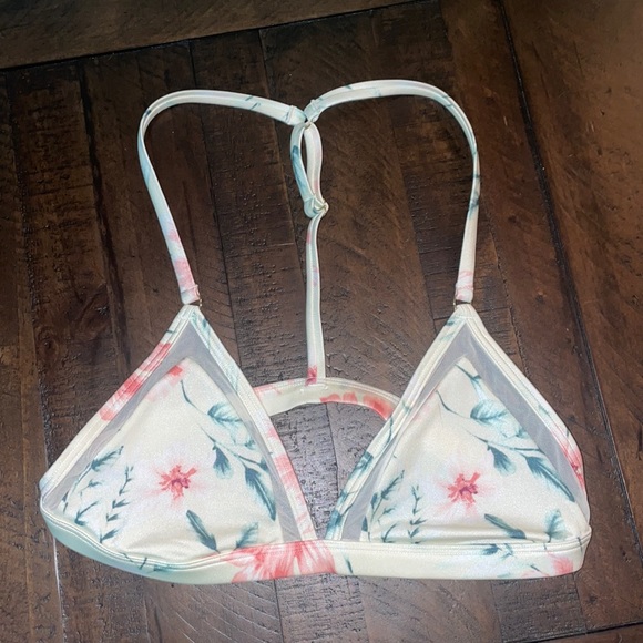 ☁️🌸🪽VS Pink bright white bralette - Picture 2 of 7